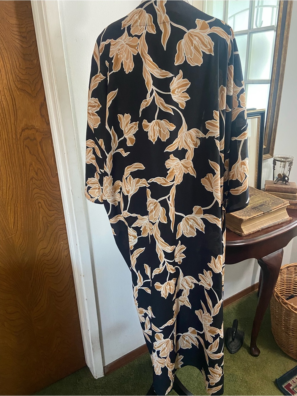 Black Floral Kimono Cardigan with Beige Blooms - Picture 2 of 3